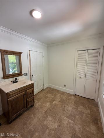 49 Palmetto Avenue Bedford OH 44146