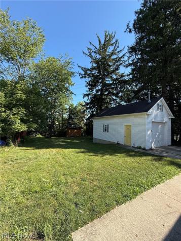 49 Palmetto Avenue Bedford OH 44146