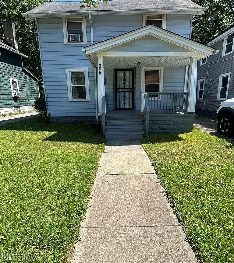 9520 Nelson Avenue Cleveland OH 44105