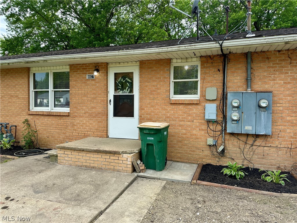4827 Dunsmore Avenue Ashtabula OH 44004