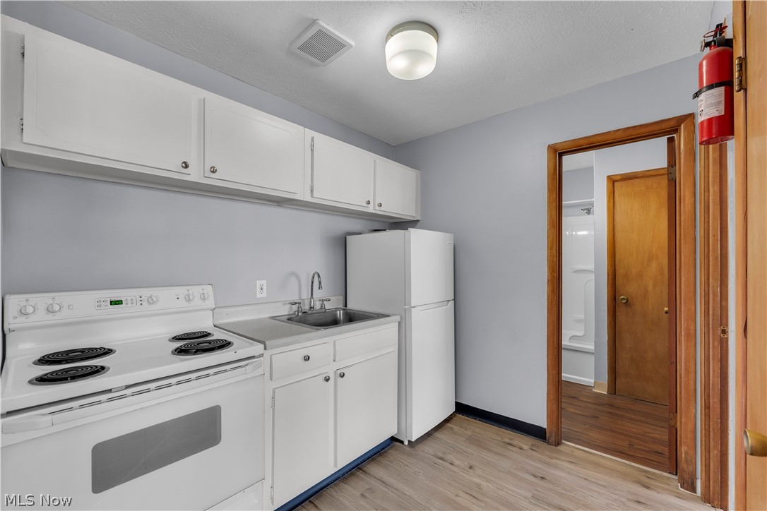 1415 Wyandotte Avenue Lakewood OH 44107