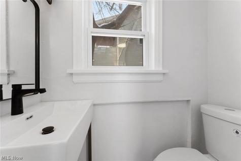 3406 Henderson Road Cleveland Heights OH 44112