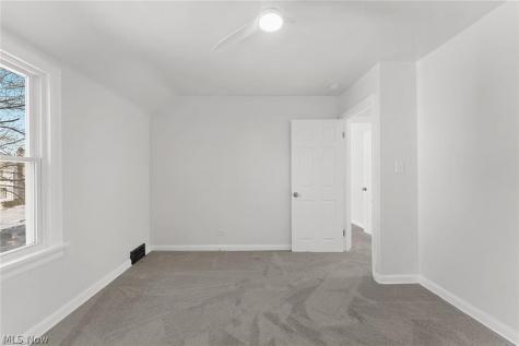 3406 Henderson Road Cleveland Heights OH 44112