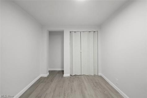 3406 Henderson Road Cleveland Heights OH 44112