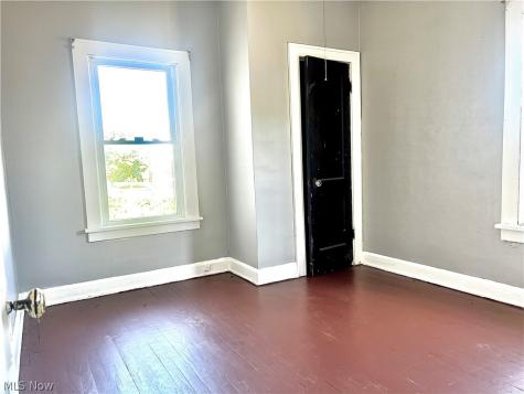 3294 E 105th Street Cleveland OH 44104