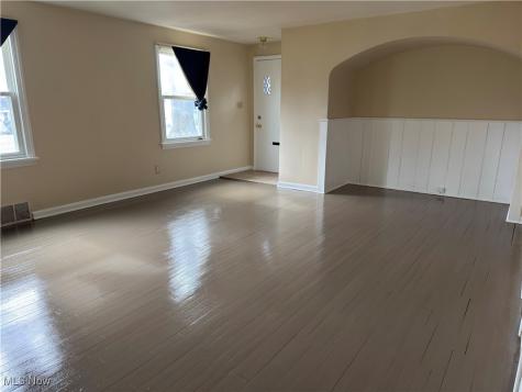 52 Willow Drive Youngstown OH 44512