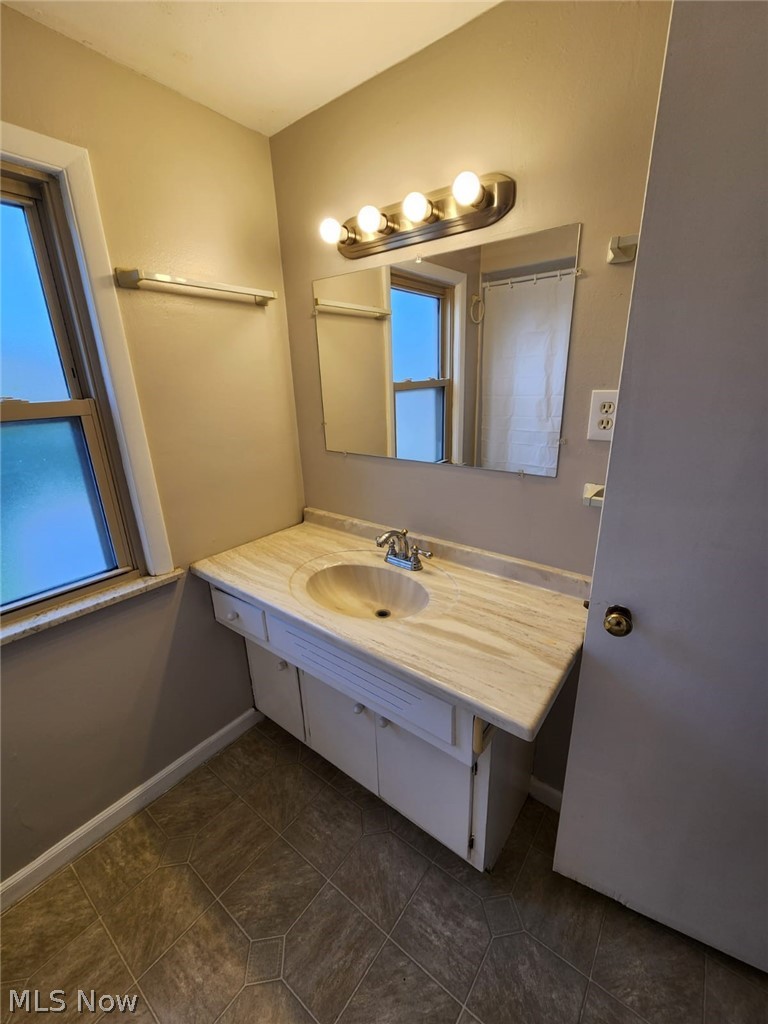 4093 Bexley Boulevard South Euclid OH 44121