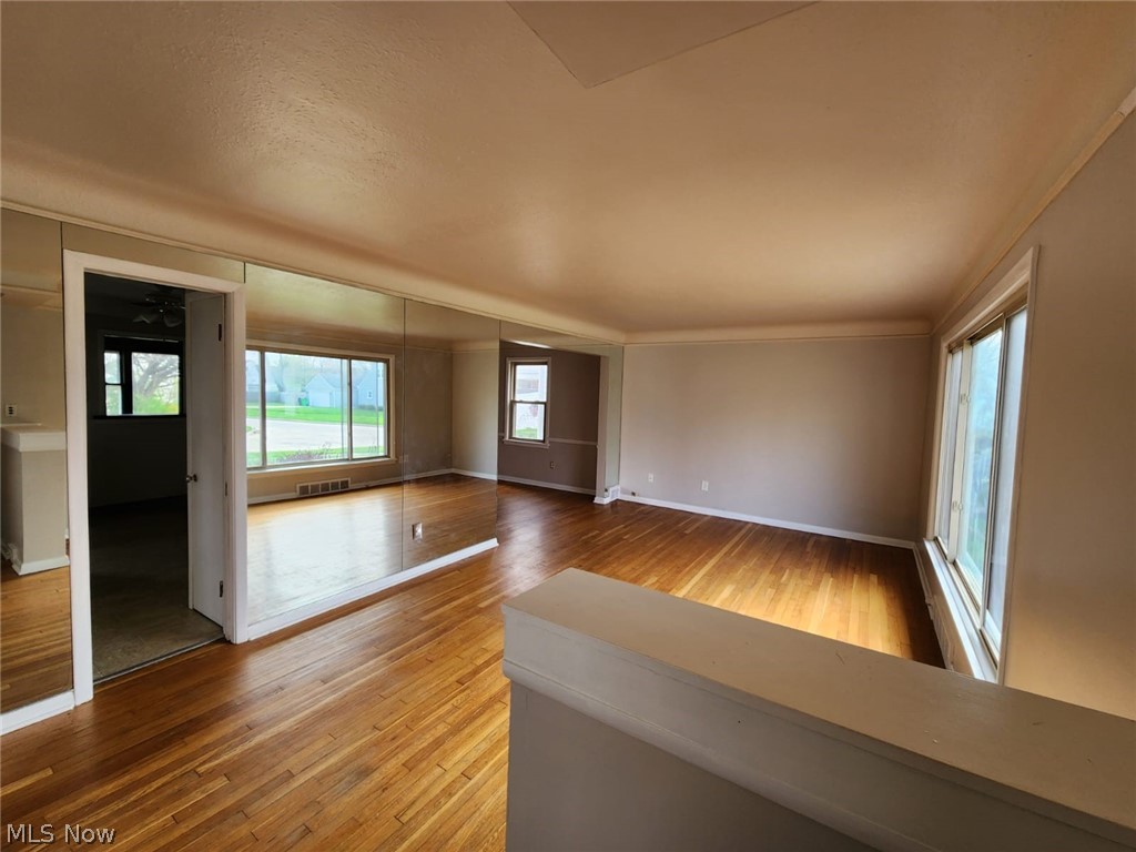 4093 Bexley Boulevard South Euclid OH 44121