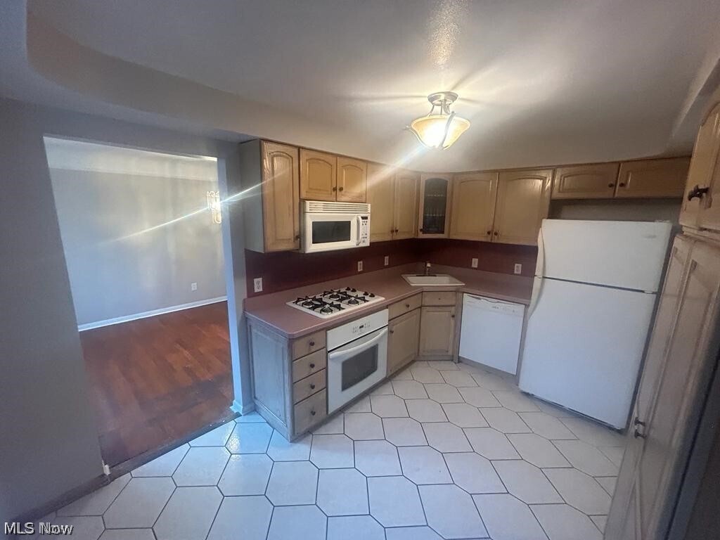 2079 S Green Road South Euclid OH 44121