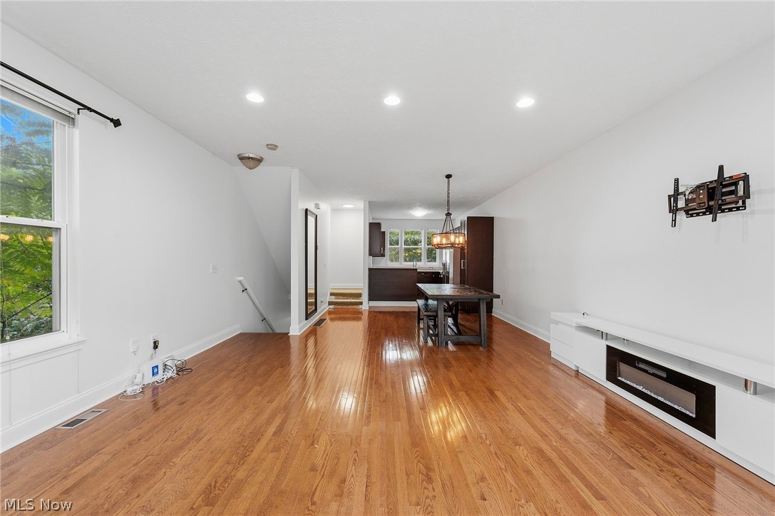 5502 Courtland Court Cleveland OH 44102