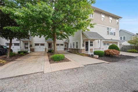 5502 Courtland Court Cleveland OH 44102