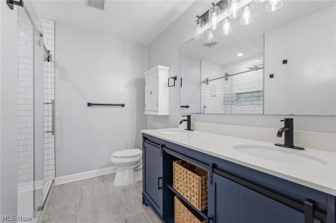 5502 Courtland Court Cleveland OH 44102