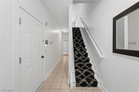 5502 Courtland Court Cleveland OH 44102