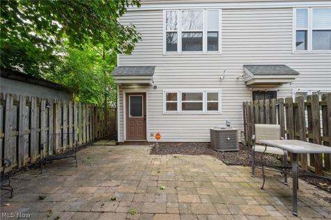 5502 Courtland Court Cleveland OH 44102