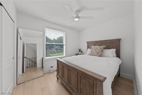 4604 Clinton Avenue Cleveland OH 44113
