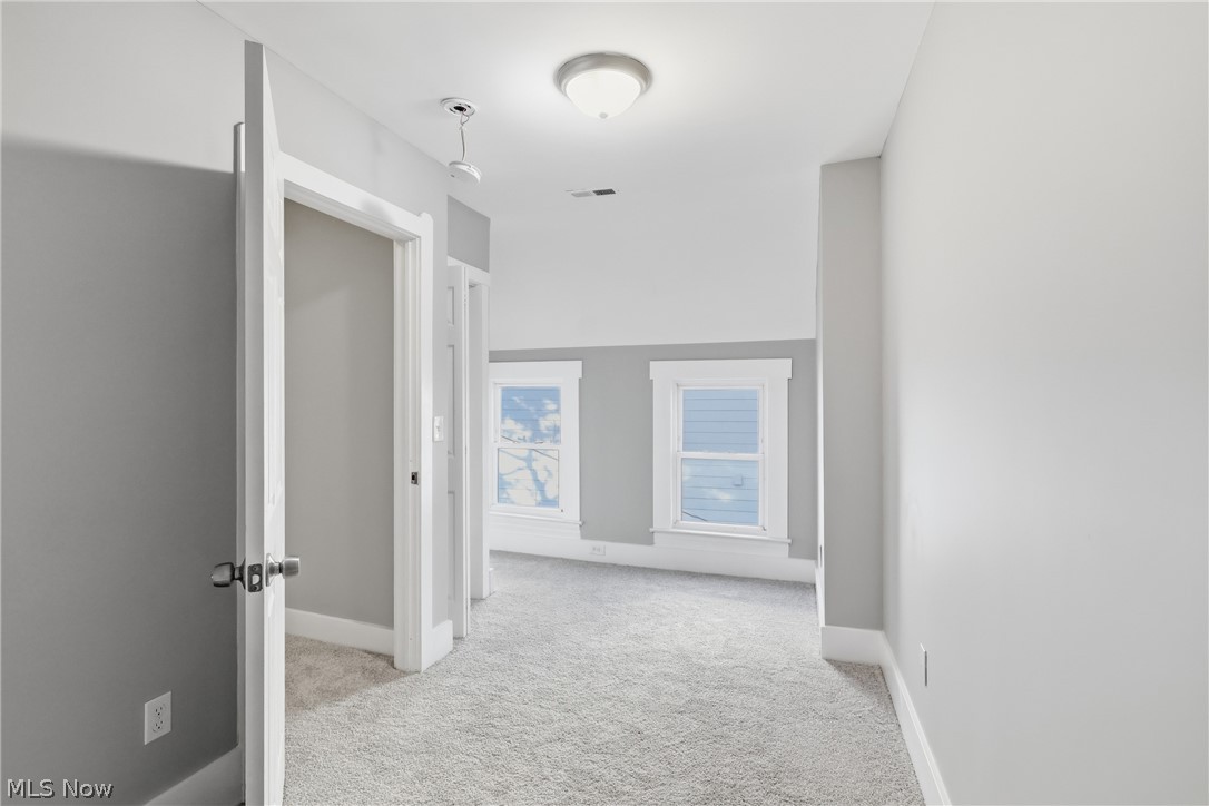 12701 Plover Street Lakewood OH 44107