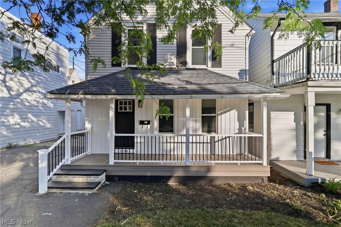 12701 Plover Street Lakewood OH 44107