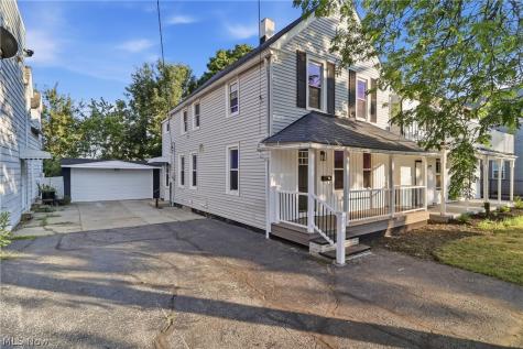 12701 Plover Street Lakewood OH 44107