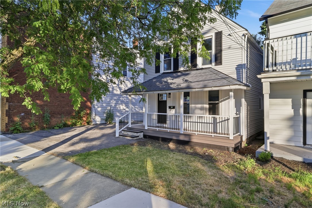 12701 Plover Street Lakewood OH 44107