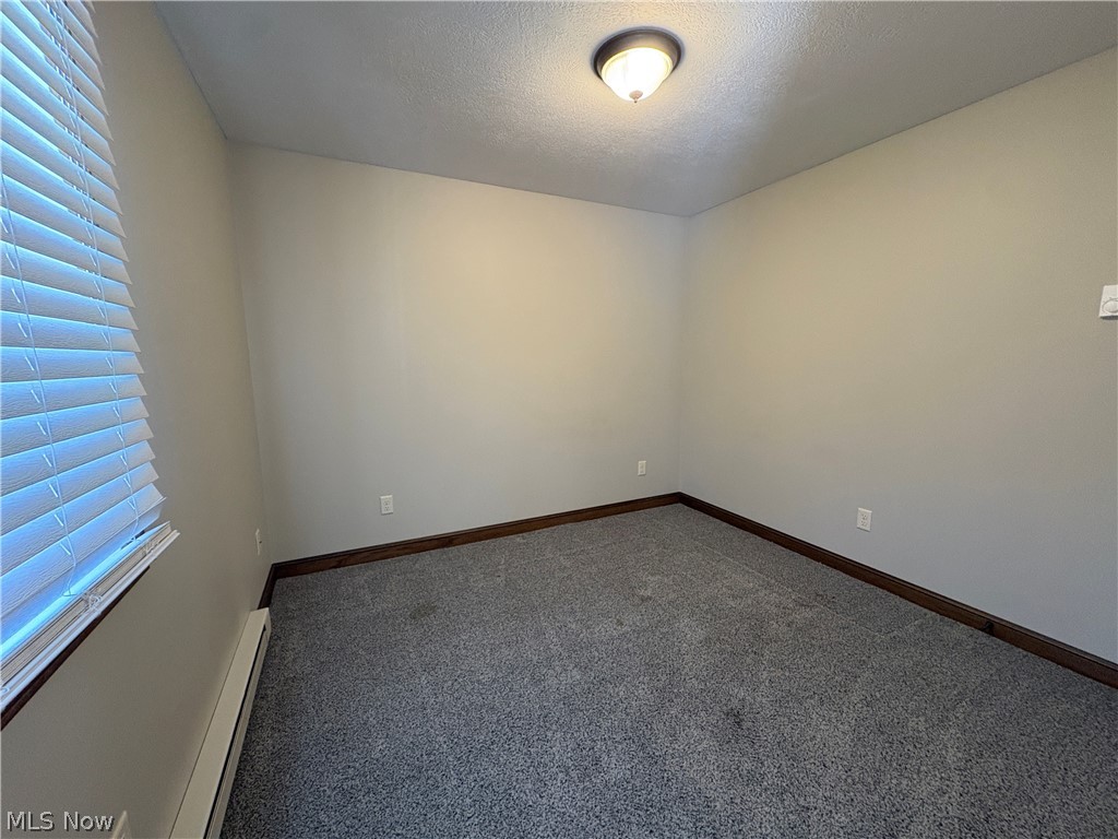 82 Pine Street Dover OH 44622