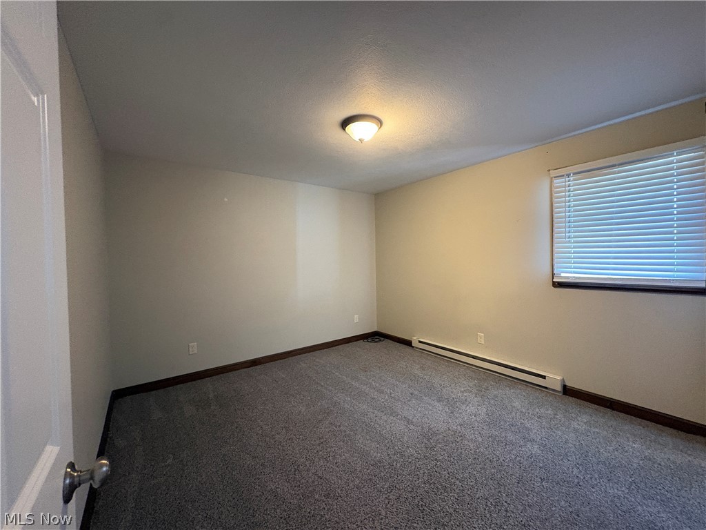 82 Pine Street Dover OH 44622