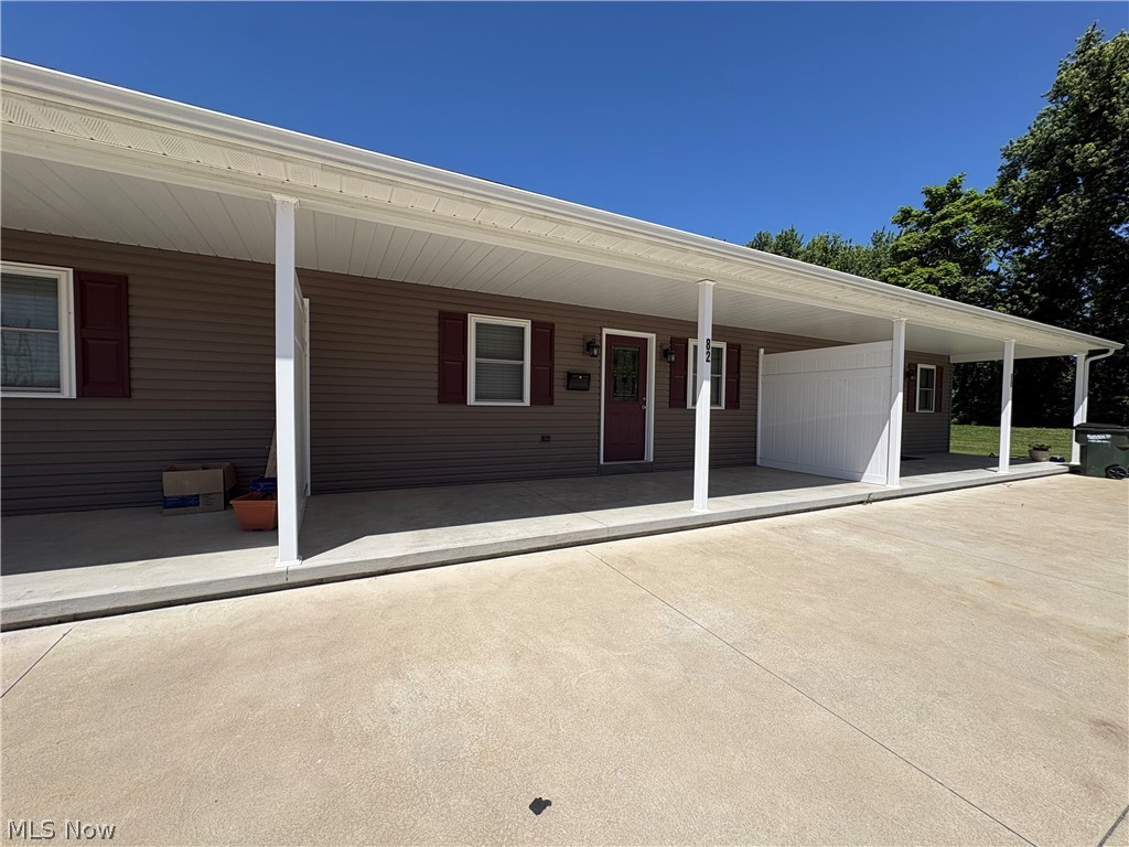 82 Pine Street Dover OH 44622