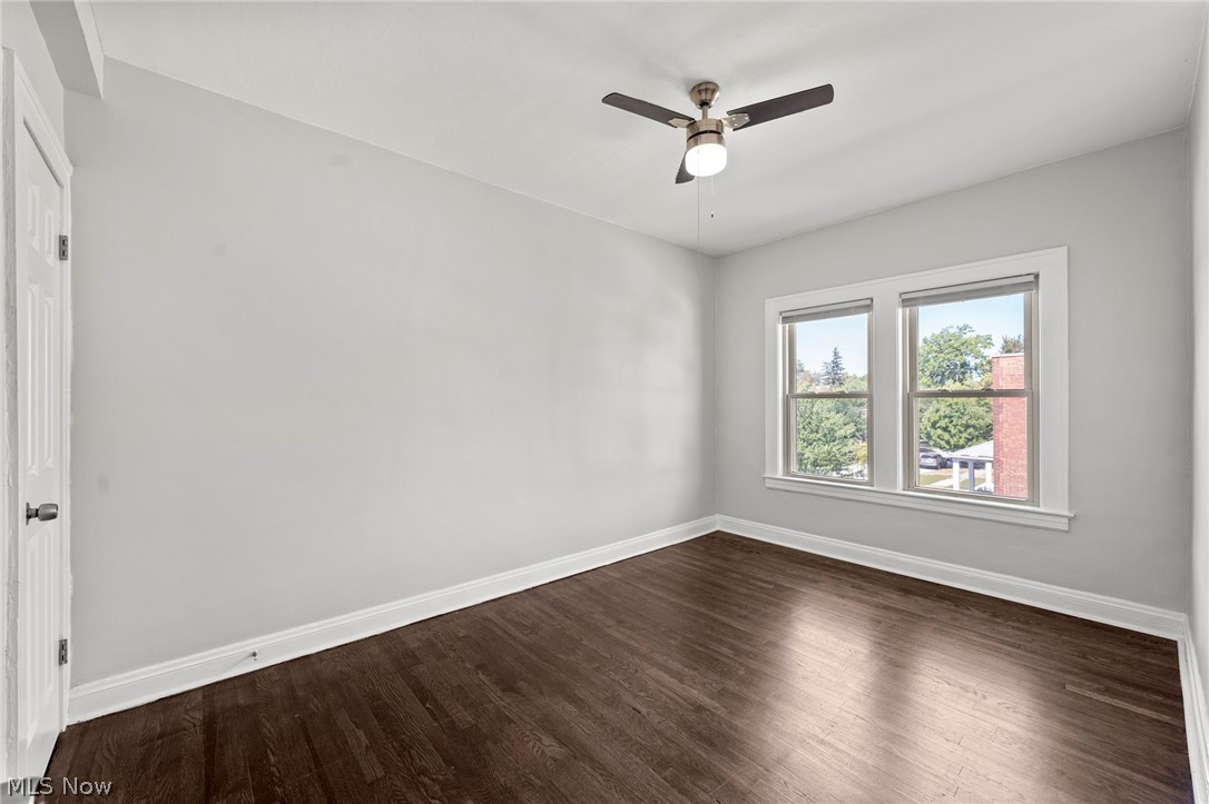 1385 Cranford Avenue Lakewood OH 44107