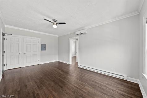 1385 Cranford Avenue Lakewood OH 44107