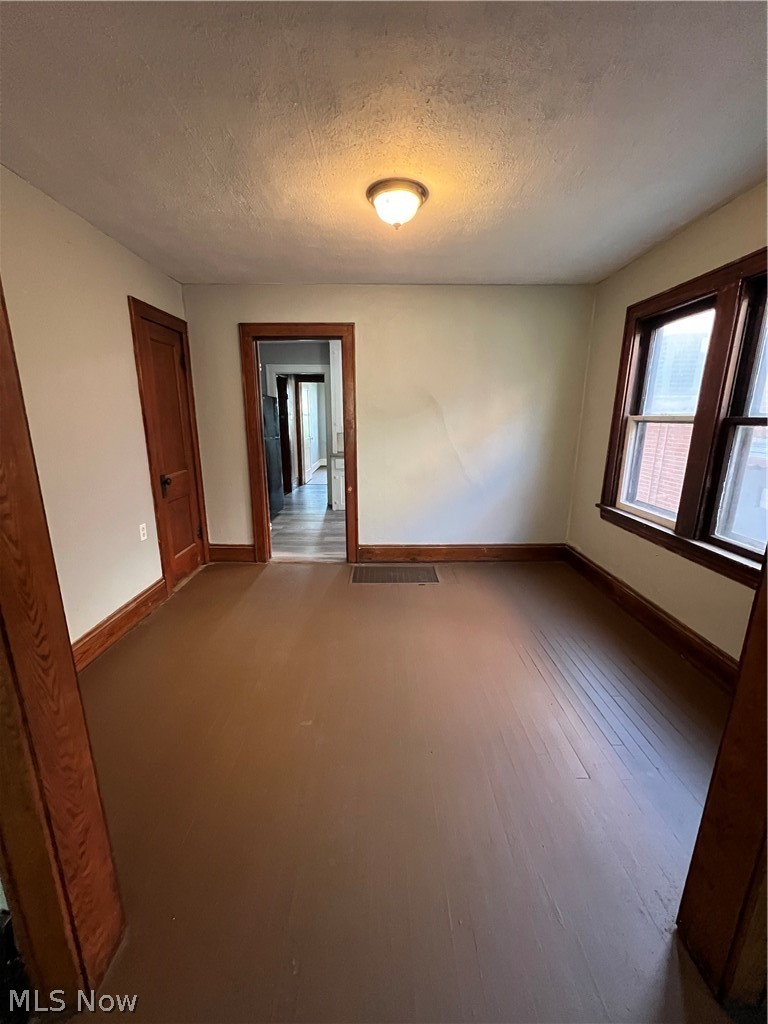 1742 Ford Avenue Akron OH 44305