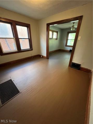 1742 Ford Avenue Akron OH 44305