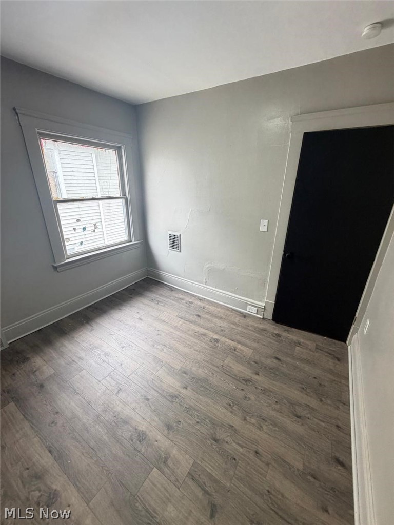 9529 Mount Auburn Avenue Cleveland OH 44104