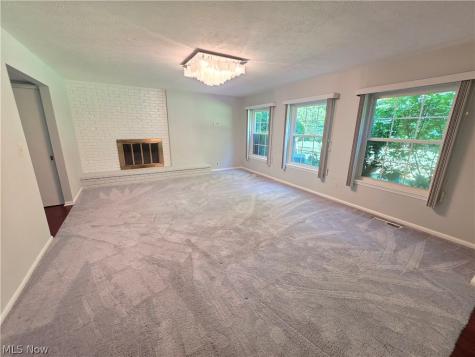 6960 Carriage Hill Drive Brecksville OH 44141