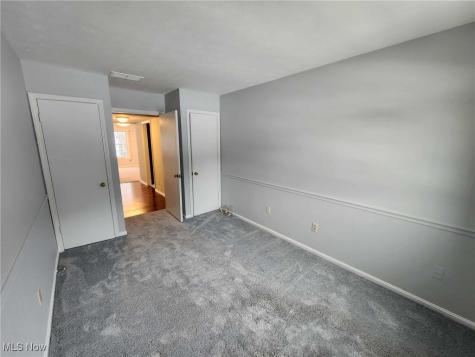 6960 Carriage Hill Drive Brecksville OH 44141