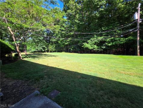 6960 Carriage Hill Drive Brecksville OH 44141