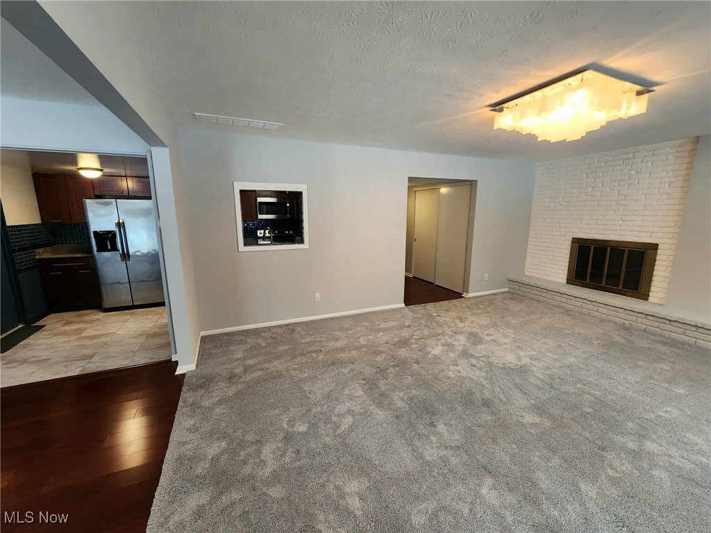 6960 Carriage Hill Drive Brecksville OH 44141
