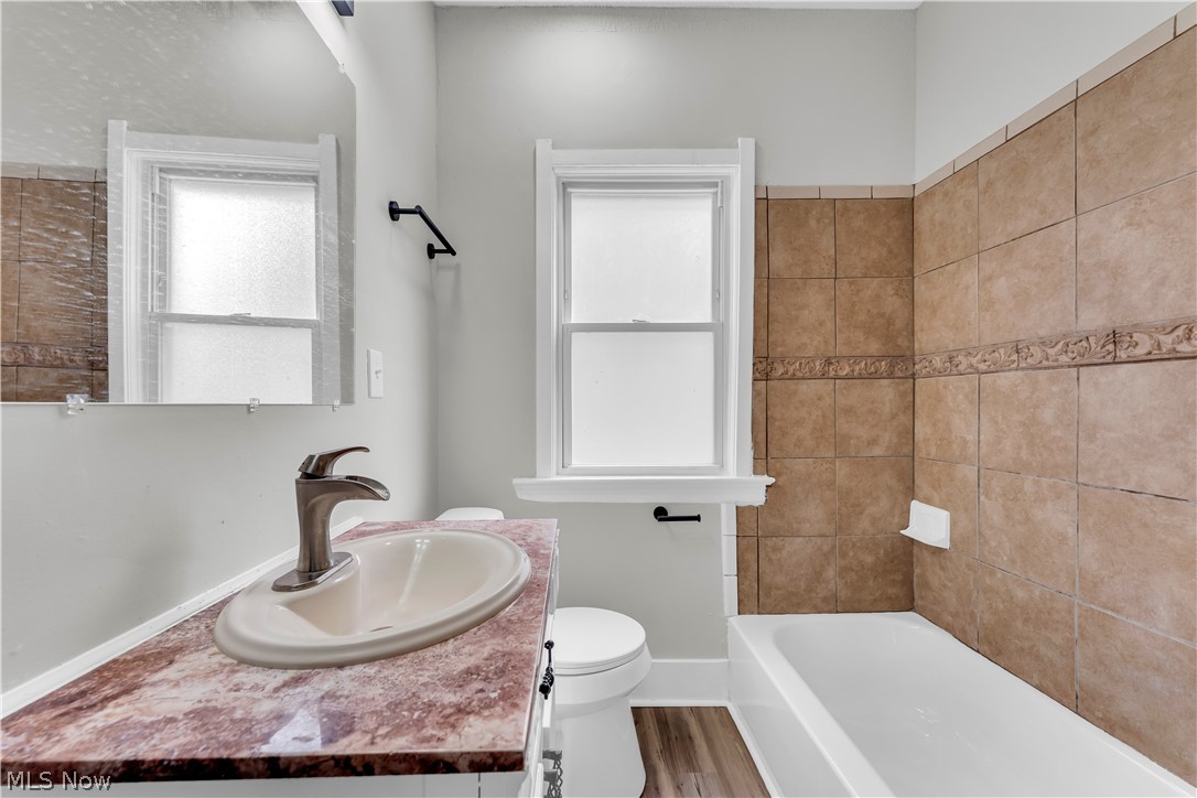 428 E 148th Street Cleveland OH 44110