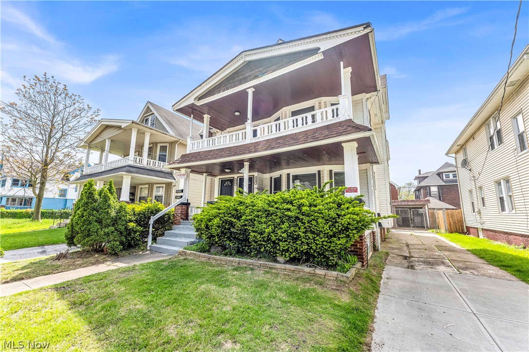 428 E 148th Street Cleveland OH 44110
