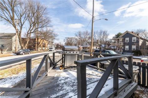 3905 Woodbine Cleveland OH 44113