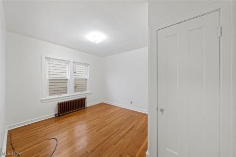 3850 Mayfield Road Cleveland Heights OH 44121