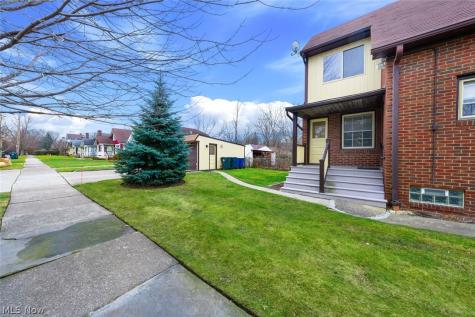 3850 Mayfield Road Cleveland Heights OH 44121