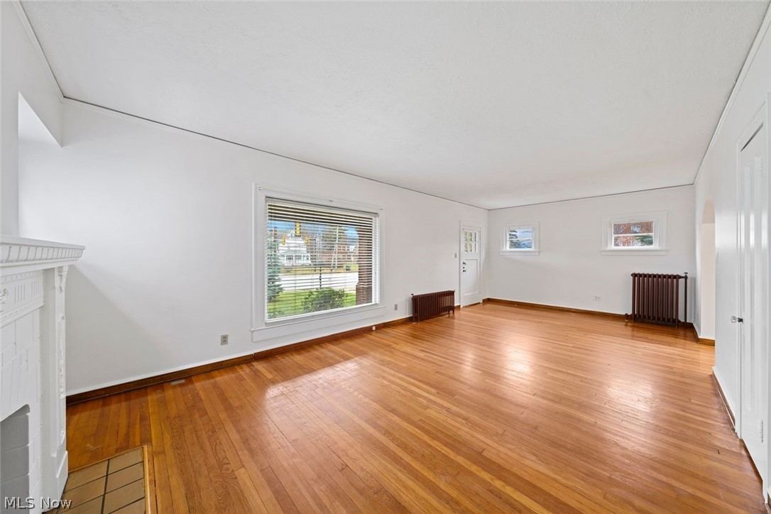 3850 Mayfield Road Cleveland Heights OH 44121