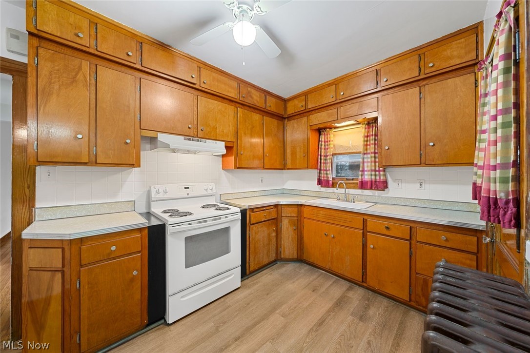 3850 Mayfield Road Cleveland Heights OH 44121