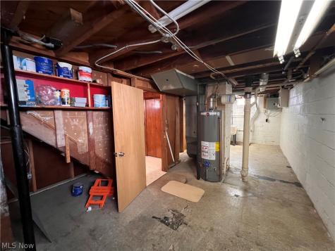 3006 Torrington Avenue Parma OH 44134