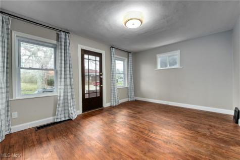 5702 Herman Avenue Cleveland OH 44102