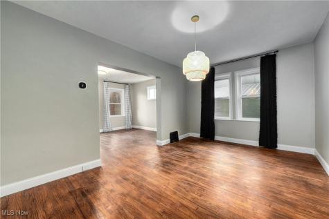 5702 Herman Avenue Cleveland OH 44102