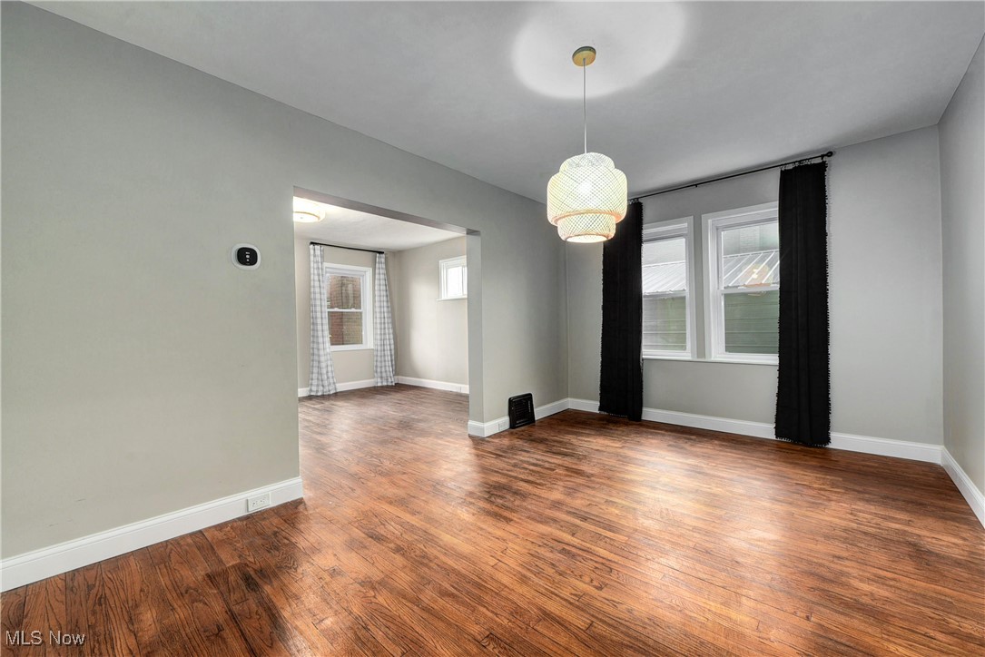 5702 Herman Avenue Cleveland OH 44102