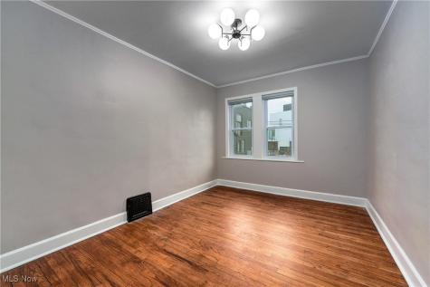 5702 Herman Avenue Cleveland OH 44102