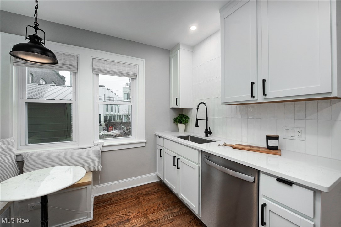 5702 Herman Avenue Cleveland OH 44102