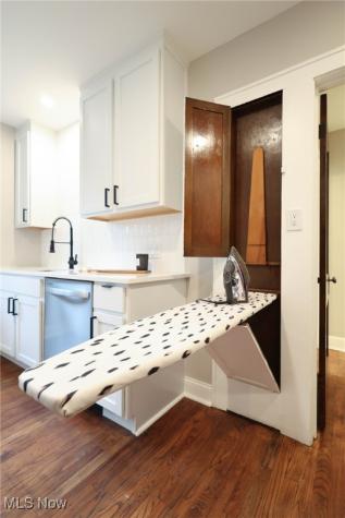 5702 Herman Avenue Cleveland OH 44102