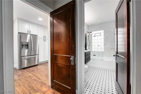 5702 Herman Avenue Cleveland OH 44102